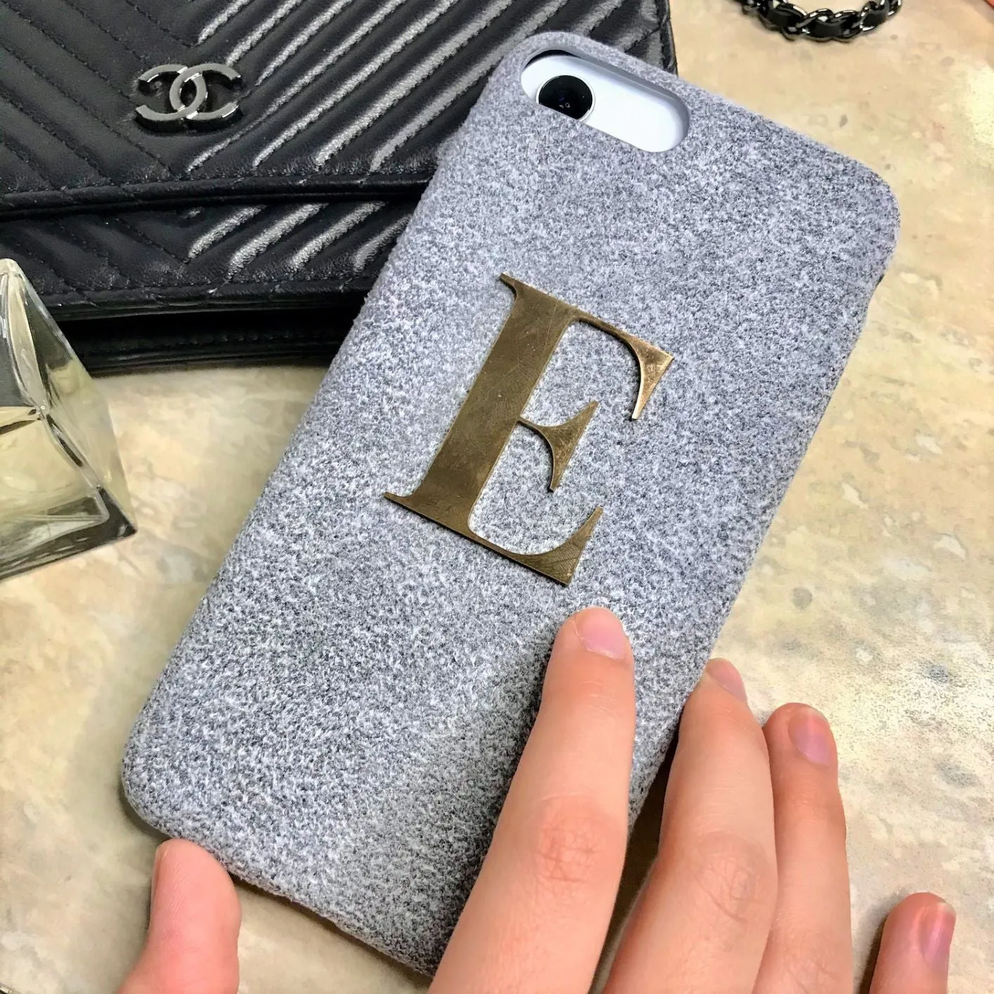 Dove Grey Suede effect - iPhone XR / iPhone 11