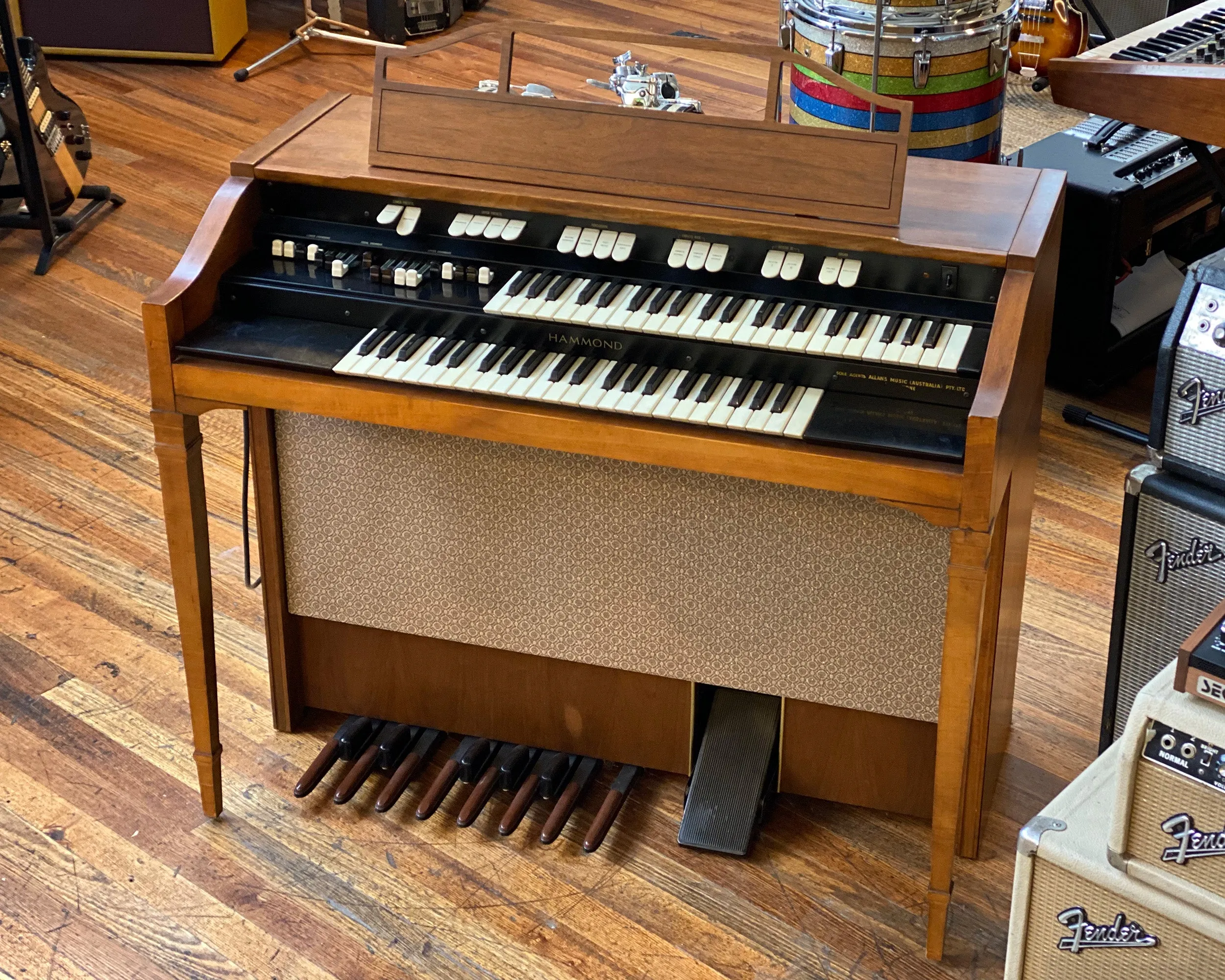 Hammond L-112