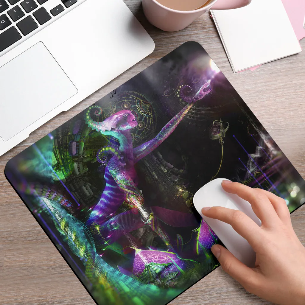 Inward Convergence Mouse Mat