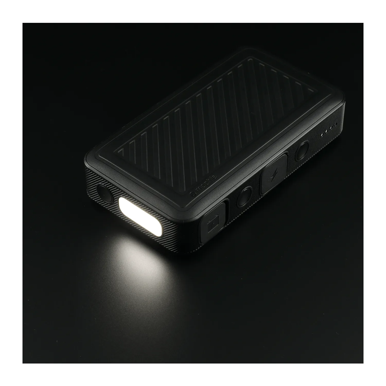 mophie - Powerstation Go Rugged Compact